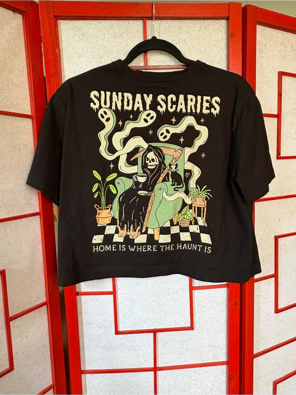 Octopied Mind Sunday Scaries Crop Tee